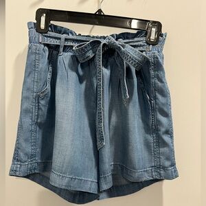 🩵Knox Rose soft denim shorts🩵